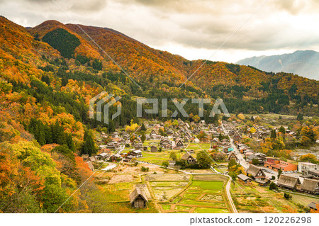 Shirakawago autumn leaves Shirakawago autumn leaves 120226298