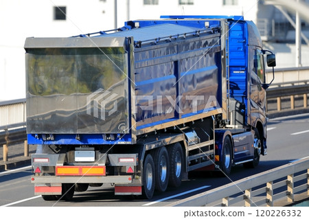 scrap transport vehicle scrap transport vehicle 120226332