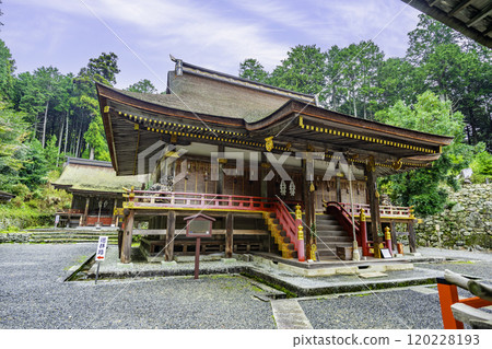 Sakamoto Hiyoshi Taisha Shrine, East Shrine Main Hall, Otsu City, Shiga Prefecture 120228193