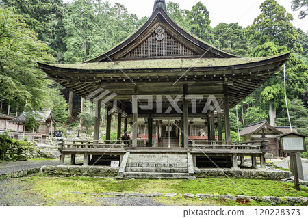 Sakamoto, Hiyoshi Taisha Shrine, Usa Shrine Hall, Otsu City, Shiga Prefecture Sakamoto, Hiyoshi Taisha Shrine, Usa Shrine Hall, Otsu City, Shiga Prefecture 120228373