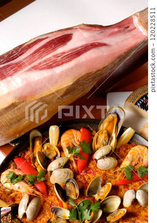 火腿和海鮮飯 120228511