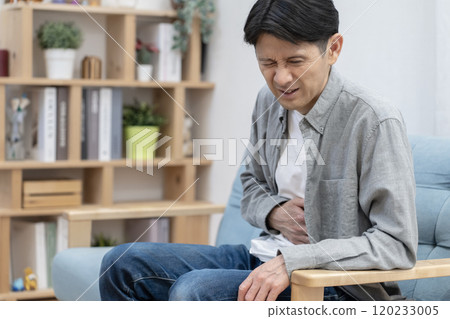 Middle-aged man with stomach pain, gastroenteritis Middle-aged man with stomach pain, gastroenteritis 120233005