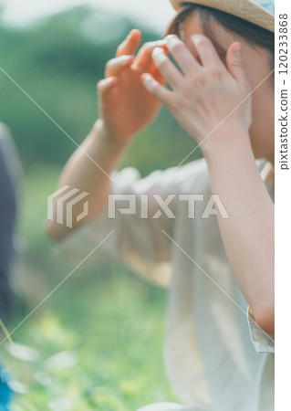 當我散步時，我的額頭會出汗。 120233868
