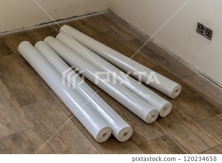 Rolls with wallpaper 120234658