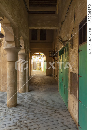 Narrow street in the old town 120236470