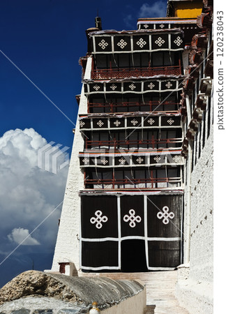 landmark of the famous Potala Palace in Lhasa, Tibet landmark of the famous Potala Palace in Lhasa, Tibet 120238043