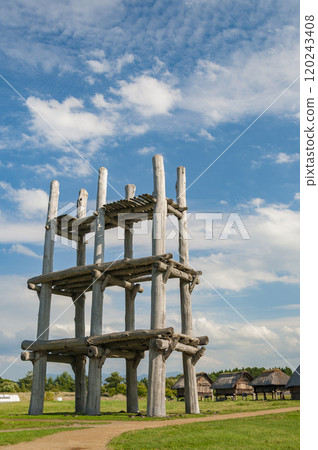Sannai Maruyama Ruins Six Pillars 120243408