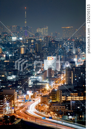 【100座夜景】川崎市、川崎市政府Sky Deck(東京晴空塔方向)的夜景 【100座夜景】川崎市、川崎市政府Sky Deck(東京晴空塔方向)的夜景 120250315