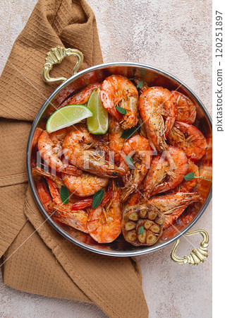 Fried king prawns, in shell, with spices, size 30/40 , unpeeled shrimp,homemade, no people, 120251897