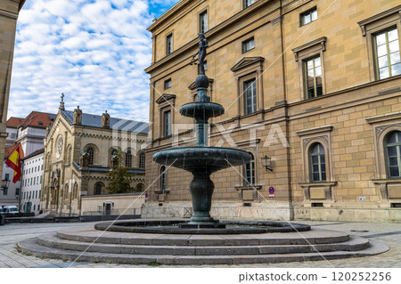 Fountain Kronprinz-Rupprecht-Brunnen near Marstallplatz at Munich, Germany 120252256