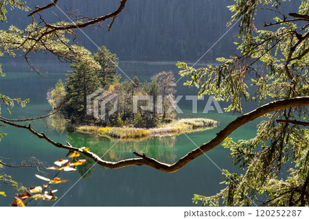 Autumn colors in fall at lake Eibsee, Garmisch-Partenkirchen, Bavarian alps, Germany Autumn colors in fall at lake Eibsee, Garmisch-Partenkirchen, Bavarian alps, Germany 120252287