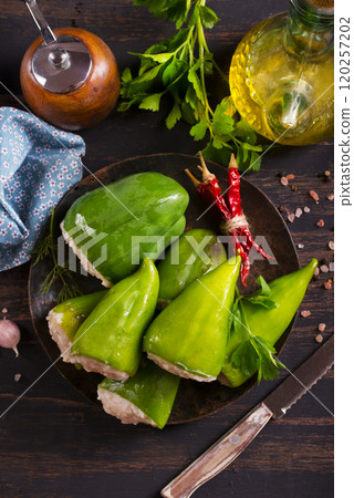 stuffed peppers with meat and rice 120257202