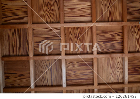 Japanese-style room with coffered ceiling Japanese-style room with coffered ceiling 120261452