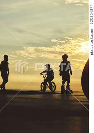 Skateboarding Silhouette Extreme Skatepark Images Orange Sunlight Youth Culture Enjoy Sports Vacation Skateboard Skateboarding Silhouette Extreme Skatepark Images Orange Sunlight Youth Culture Enjoy Sports Vacation Skateboard 120264374