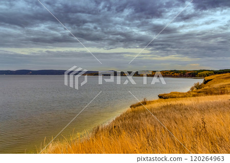 The riverbank in the fall 120264963