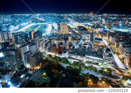 [Top 100 Night Views] Kawasaki City, night view from Kawasaki City Hall Sky Deck (towards Oi Racecourse) 120265129