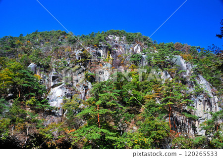 【山景】山梨縣昇仙峽秋葉 120265533
