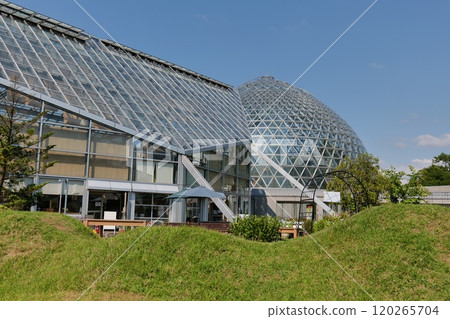 Buildings in the Niigata Prefectural Botanical Garden Buildings in the Niigata Prefectural Botanical Garden 120265704