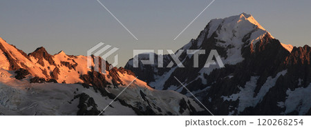 Sunrise over Mt Cook, New Zealand. Sunrise over Mt Cook, New Zealand. 120268254