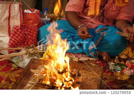 Havan or Yagya which held during the marriages and other special occasions 120270058