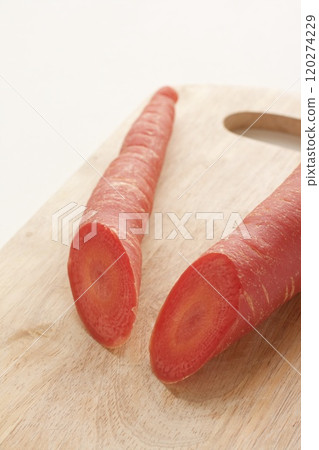 Kyoto Vegetables: Kintoki Carrots 120274229
