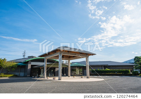 伊南清園火葬場 120274464