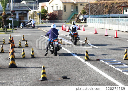 駕訓班,駕訓班,摩托車,摩托車 駕訓班,駕訓班,摩托車,摩托車 120274589