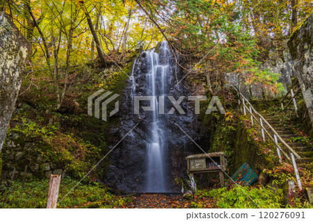 [Ontake Sacred Site] Oharai Falls [Kiso Town, Kiso District] 120276091