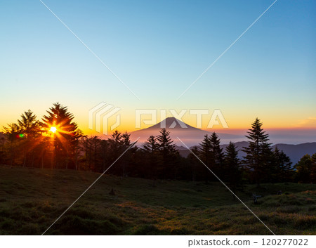 靜岡市山武岳岳富士山 120277022