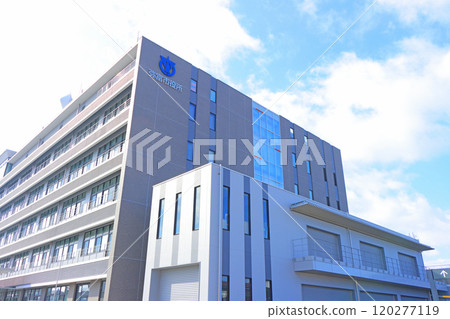 Scenery of Yatomi City Hall, Yatomi City, Aichi Prefecture Scenery of Yatomi City Hall, Yatomi City, Aichi Prefecture 120277119