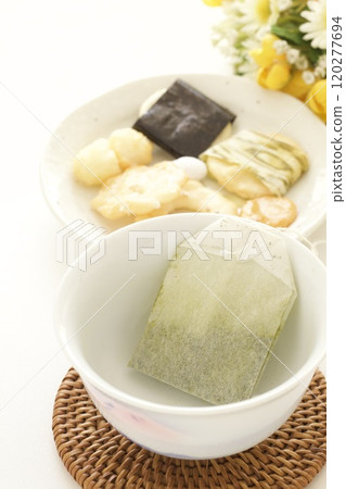 Rice crackers, rice crackers and Japanese tea Rice crackers, rice crackers and Japanese tea 120277694