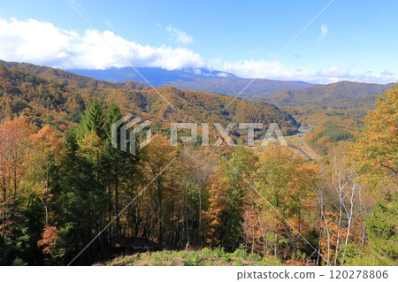 《長野縣》地藏山口木曾町開田高原 《長野縣》地藏山口木曾町開田高原 120278806