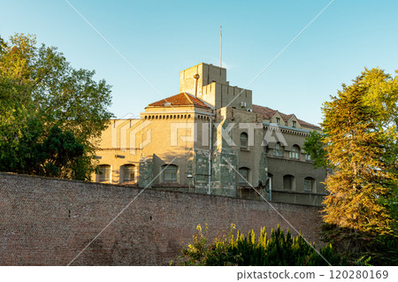 Belgrade’s Old Town, with cobblestone streets, historic buildings, and vibrant outdoor cafes, captures the charm of Europe’s classic cities. The area is home to famous landmarks like the Belgrade 120280169