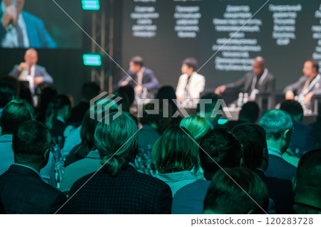 Business conference with panel discussion and audience engagement Business conference with panel discussion and audience engagement 120283728