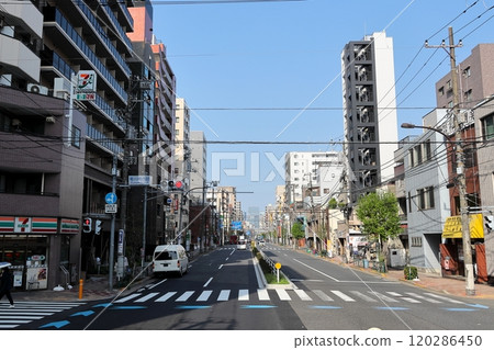 Tokyo cityscape: Shin-Ohashi Street, near Kikugawa Tokyo cityscape: Shin-Ohashi Street, near Kikugawa 120286450