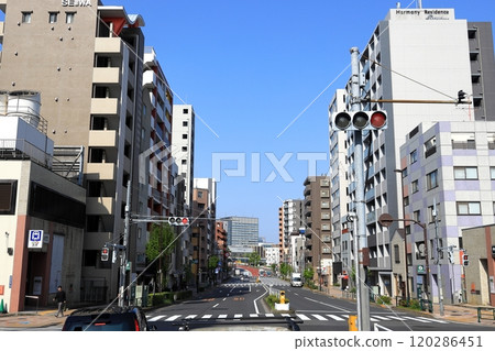 Tokyo cityscape: Shin-Ohashi Street, near Morishita Station 120286451