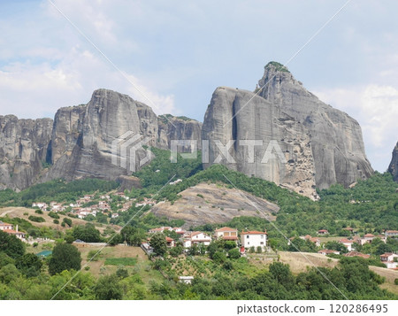 Meteora Land 8 120286495