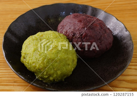 萩 botamochi 和 zunda mochi 120287155