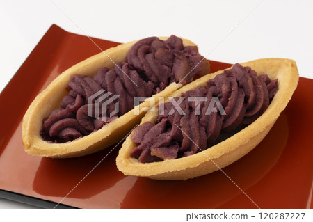 Red potato tart Red potato tart 120287227