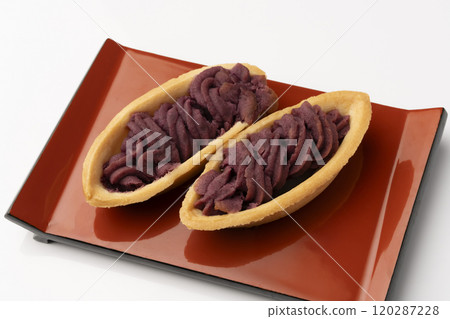 Red potato tart Red potato tart 120287228