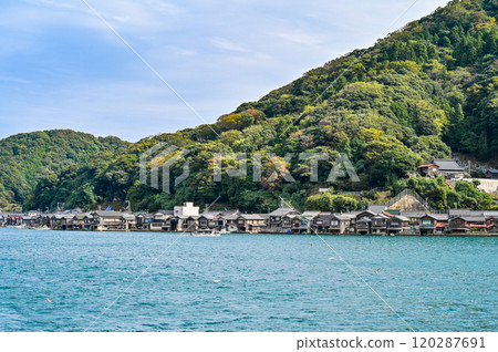 Funaya at Kyoto Ine 120287691