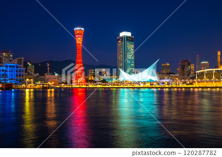 Night view of Kobe Port and Meriken Park 120287782