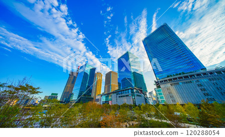 Blue sky and cityscape of Osaka Station Kita-ku Blue sky and cityscape of Osaka Station Kita-ku 120288054