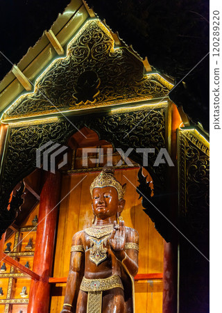 Wat Phra That Doi Suthep in Chiang Mai (Wat Thai) Wat Phra That Doi Suthep in Chiang Mai (Wat Thai) 120289220