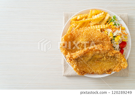fish and chips with mini salad fish and chips with mini salad 120289249