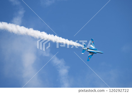Blue Impulse flying acrobatics 120292722