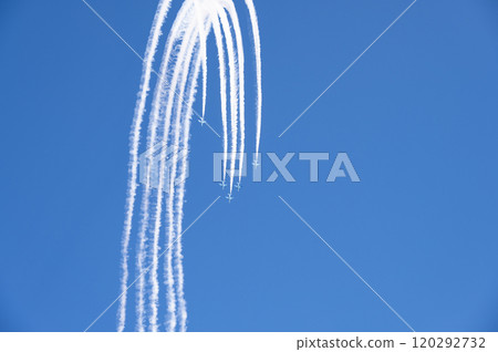 Blue Impulse flying acrobatics Blue Impulse flying acrobatics 120292732