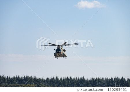 Chinook heavy transport helicopter Chinook heavy transport helicopter 120295461