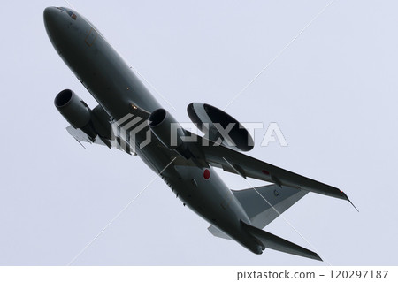 預警和控制飛機盤旋 預警和控制飛機盤旋 120297187