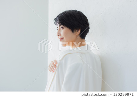 Beauty image of a woman with short hair Beauty image of a woman with short hair 120299971